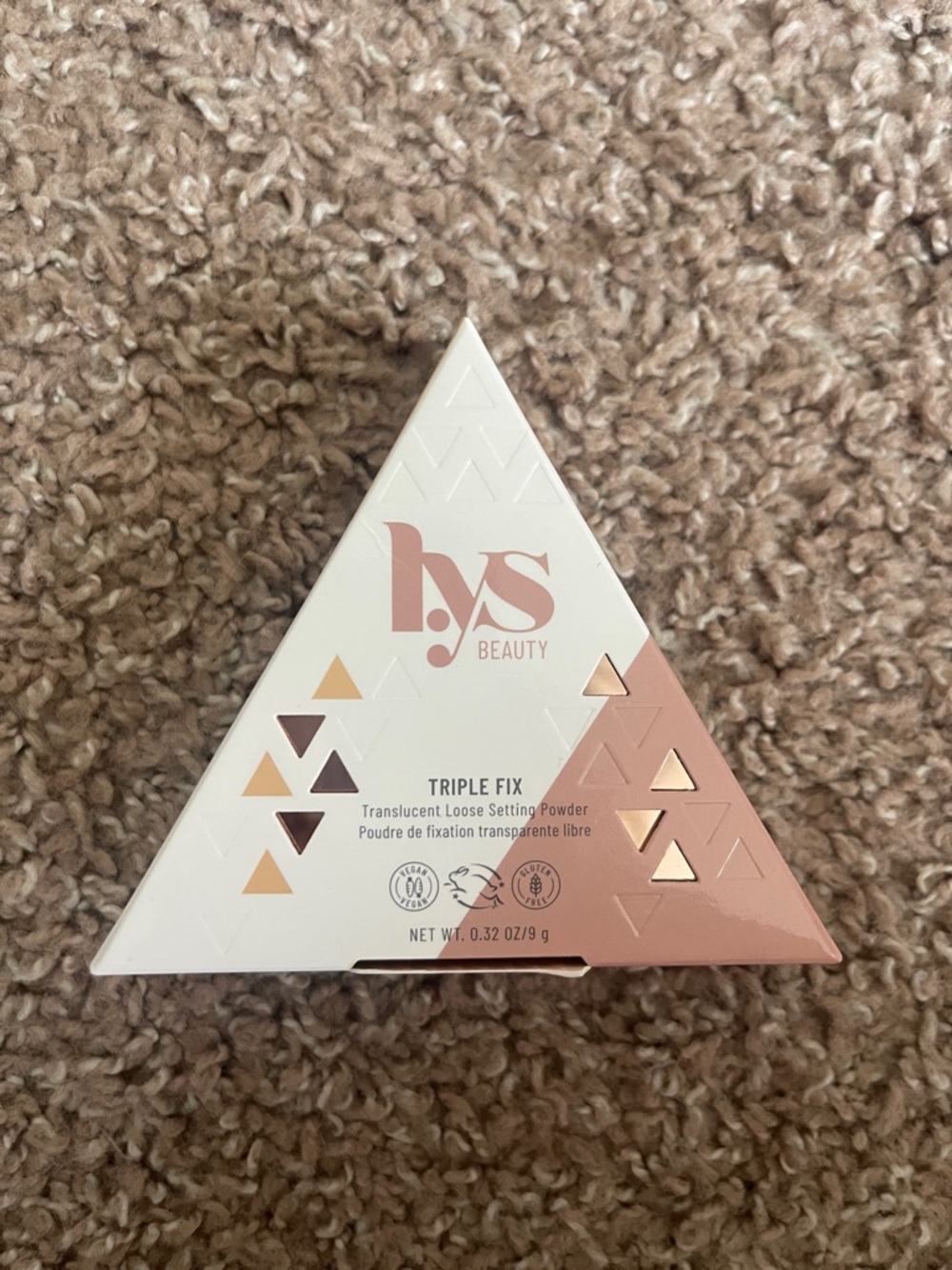 LYS Beauty Triple Fix Translucent Loose Setting Powder